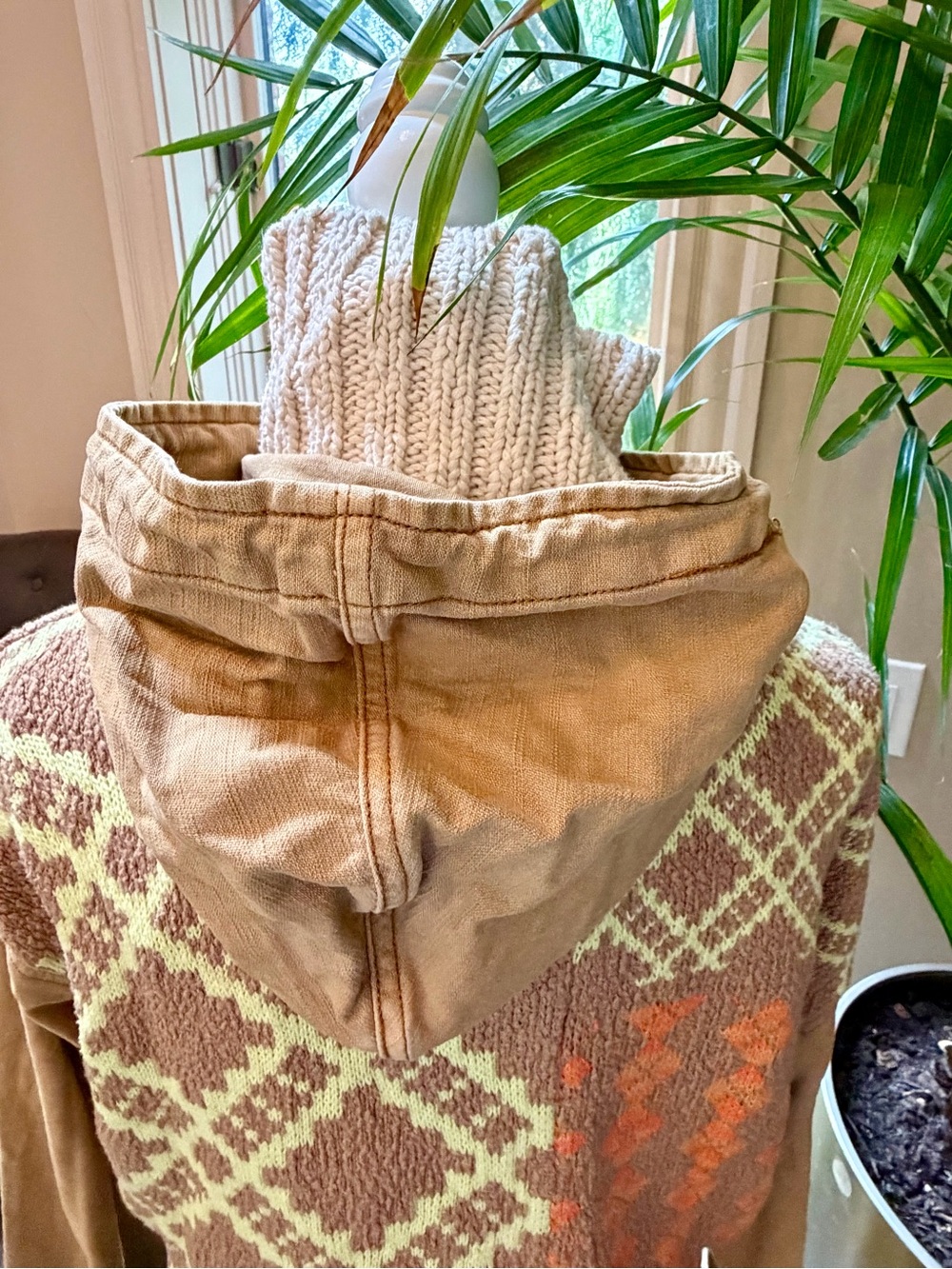 FREE PEOPLE Reno Knit Patchwork Cropped BOHO Jacket Coat Utility Aztec Brown Sm - Picture 9 of 16